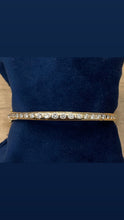 Load image into Gallery viewer, 14K Yellow Gold Savannah Bangle
